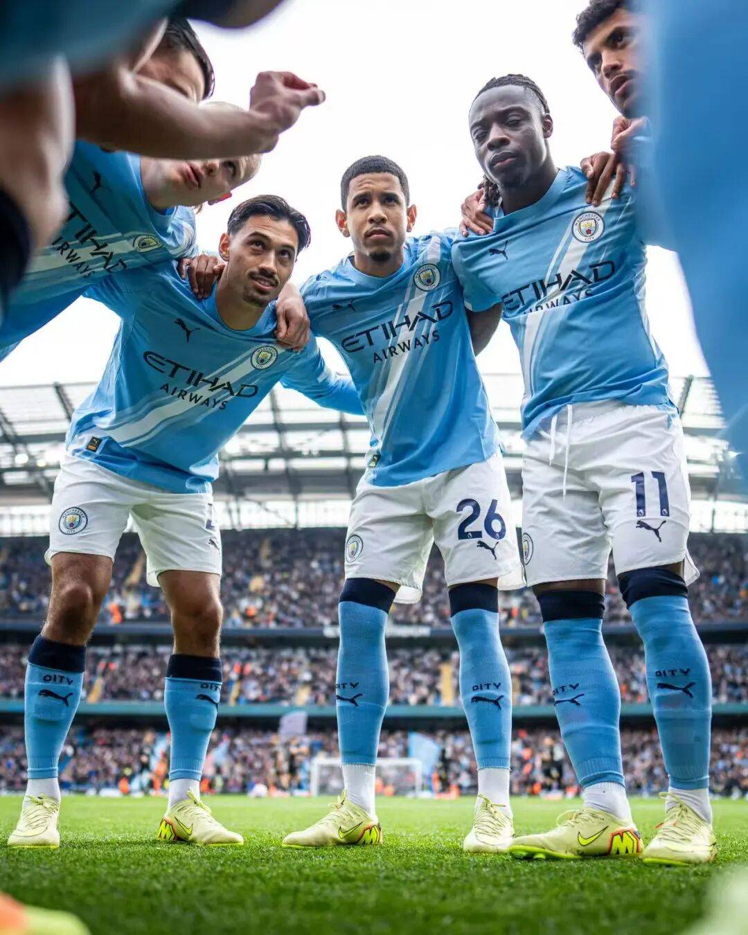 每体：C罗的豪车收藏已超40辆，其中一些车从来没开过