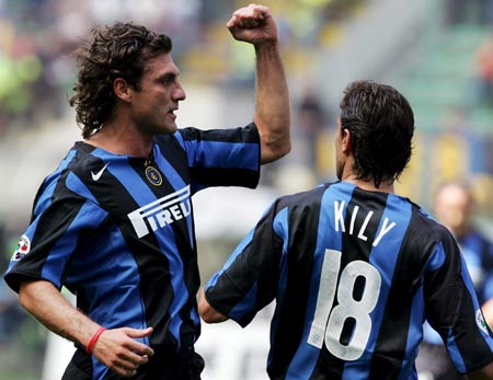 英超 阿森纳VS布伦特福德比分预测 积分排名与争冠形势：欧冠后遗症的考验（英超前瞻：阿森纳VS布伦特福德，比分预判与积分格局，欧冠消耗成关键考验）