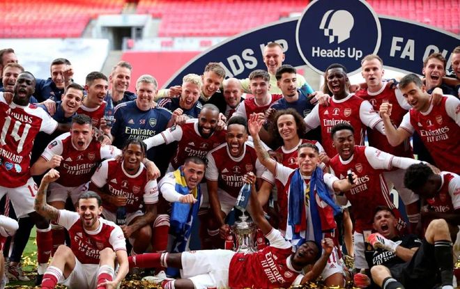 前红军门将谈克洛普让他踢前锋：我以为是玩笑，但表现还不错（曾效力红军的门将谈被克洛普改踢前锋：起初当玩笑，结果发挥不差）