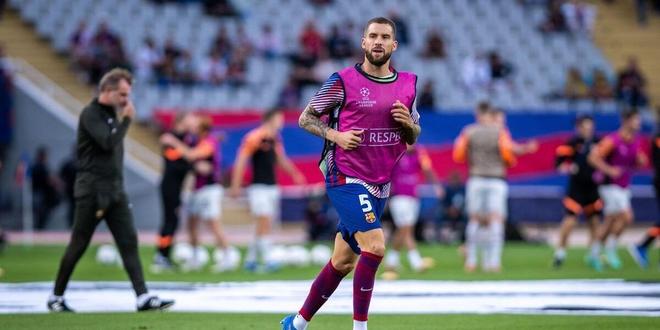 活塞队记：艾维今天可以出战，此前被列入出战成疑名单