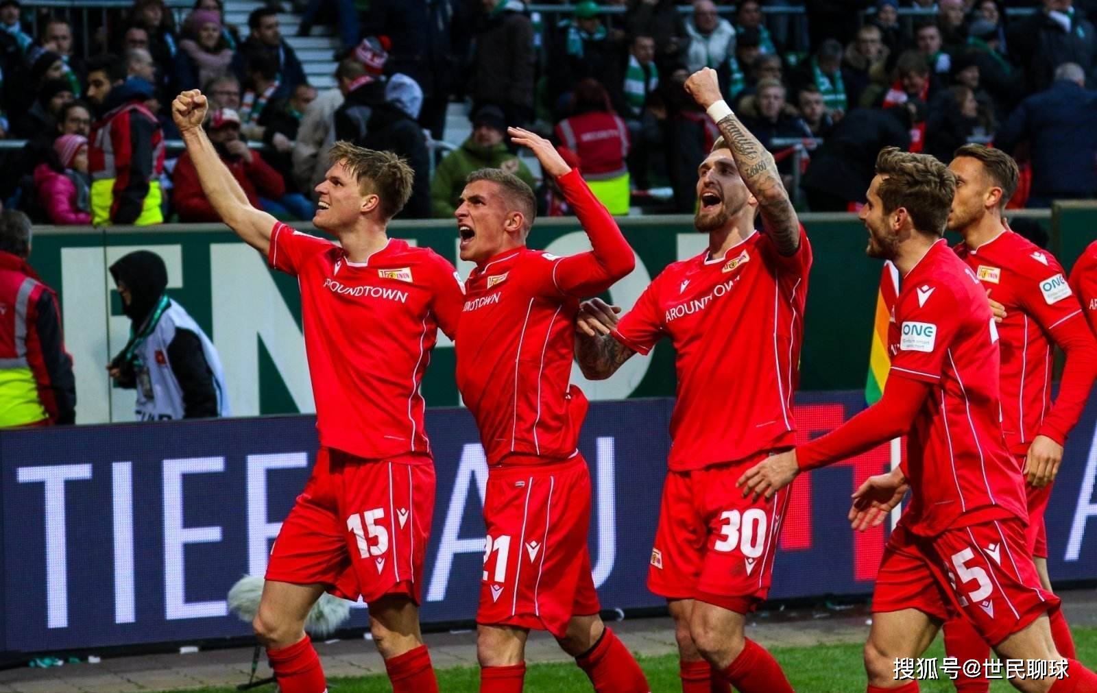 毕包后卫维维安：西班牙队竞争总非常激烈，现在不会去想这些