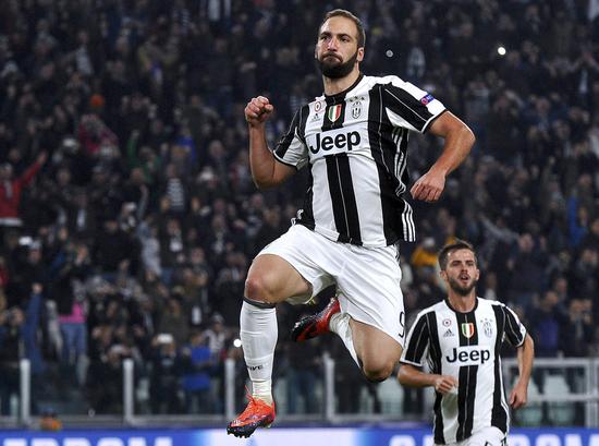 英超战报：萨沃纳破门，怀特建功，诺丁汉森林3-0利物浦（英超快讯：萨沃纳破门、怀特建功，诺丁汉森林3-0完胜利物浦）