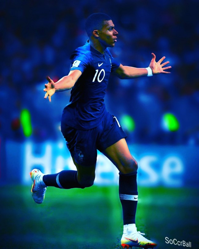 喀麦隆足协和教练点名不同球报道埃托奥解雇阿布巴卡尔以保护记录（媒体称埃托奥为保纪录解雇阿布巴卡尔，喀麦隆足协与主帅各执一词）