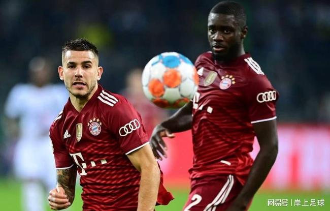 足球战术板：四种常见变化（足球战术图解：四大常见变化）