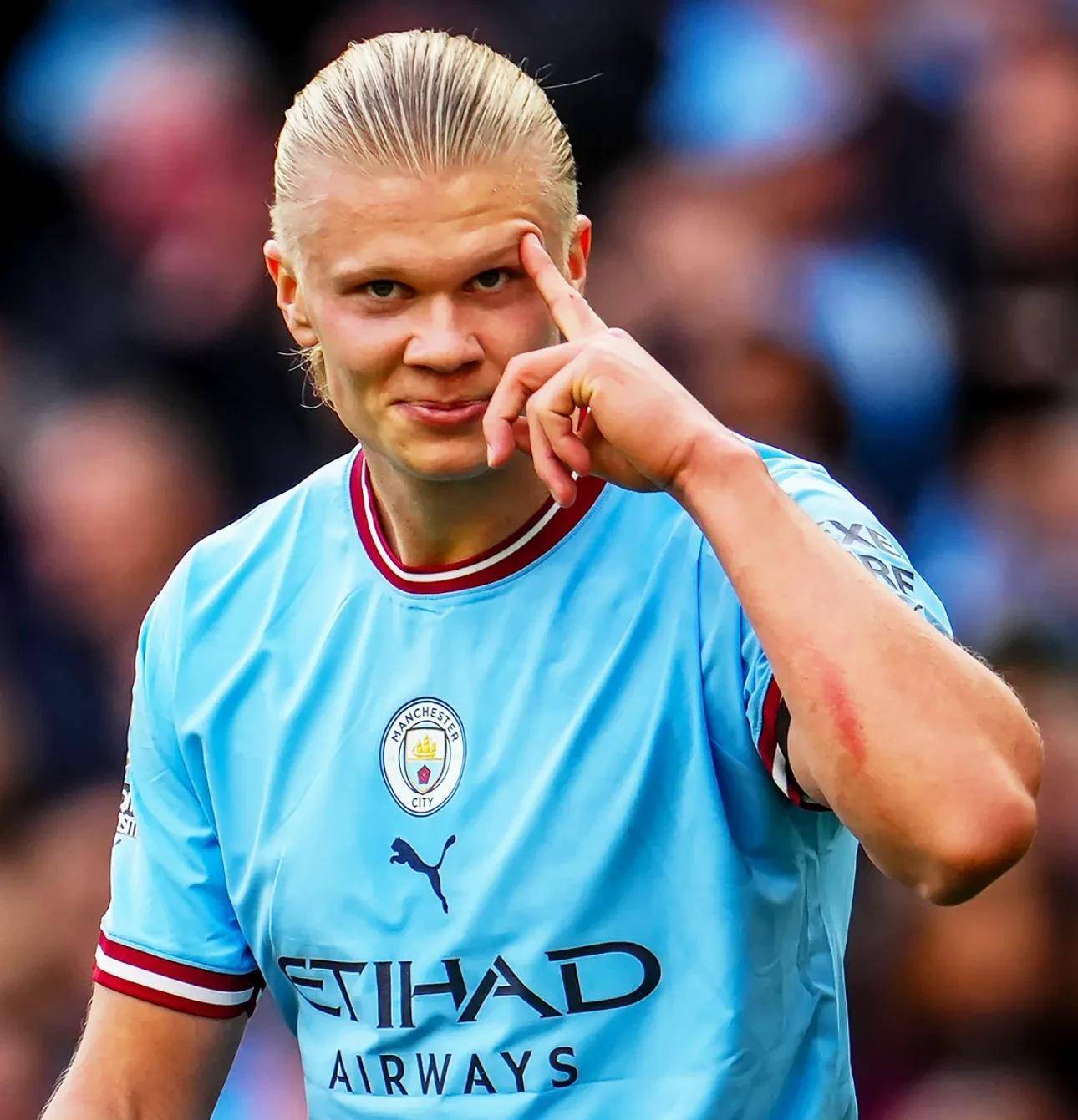 4次超越因扎吉，姆巴佩是欧冠客场戴帽次数最多的球员（姆巴佩4次欧冠客场戴帽，超越因扎吉成历史第一人）