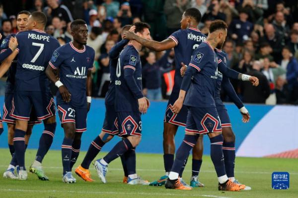 官方：法国国家队补招尤文图斯中场凯夫伦-图拉姆