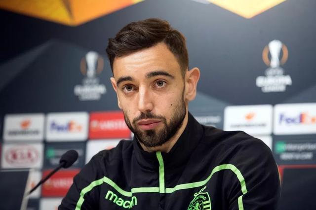 上海主帅战术布置引赞赏