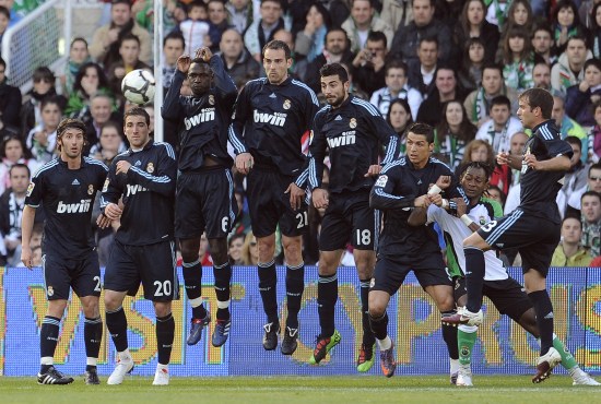 CBA：浙江队客场2-1力克辽宁