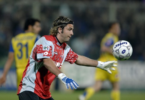 阿媒：大马丁未被征召是与斯卡洛尼定的，后者想测试替补门将